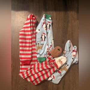 Carter's long sleeve fleece holiday sleepers